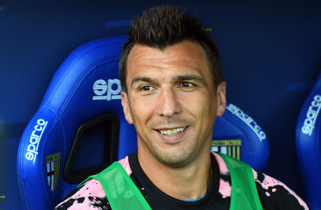 Mario Mandzukic seems desperate to sign for United, but do we want him?