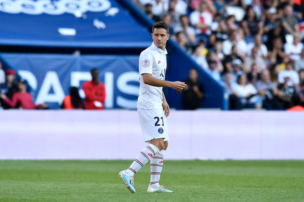 Ander Herrera of Paris Saint-Germain reacts during the Ligue 1 match between Paris Saint-Germain and RC Strasbourg at Parc des Princes on September...