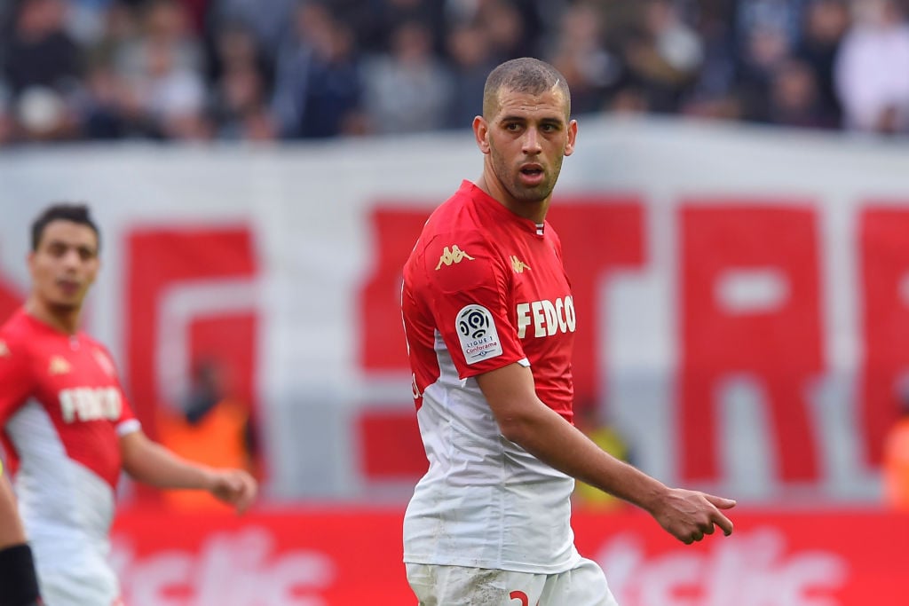 Manchester United fans react to Islam Slimani reports