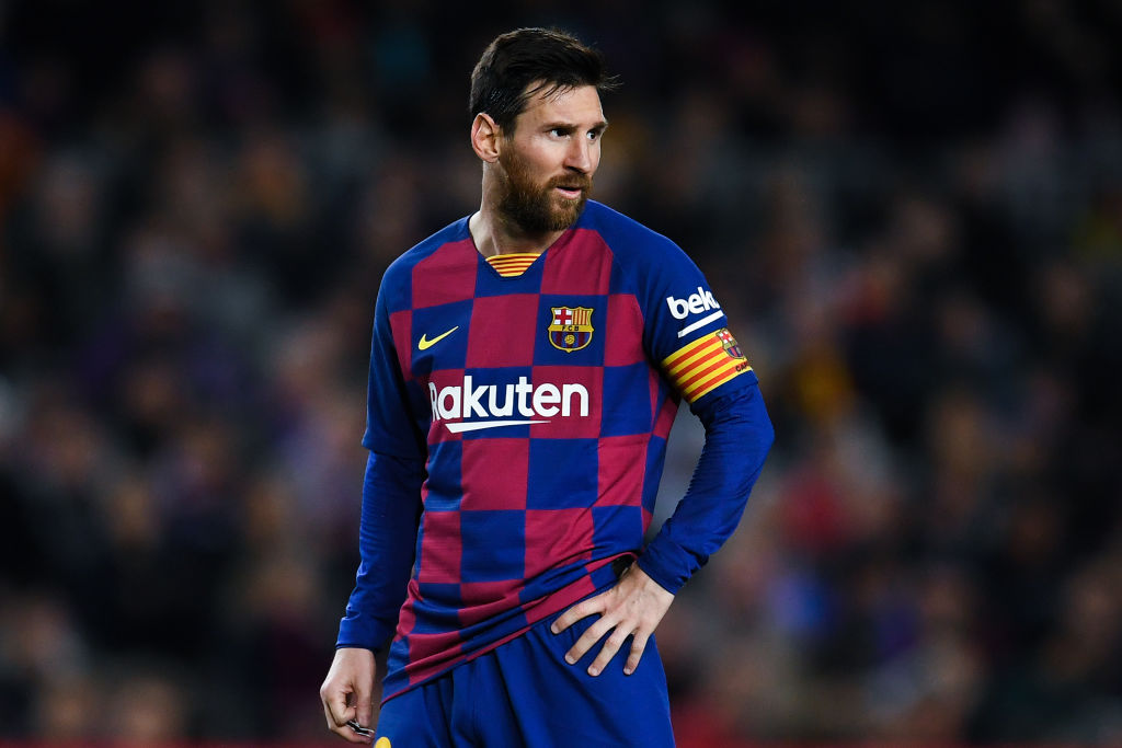 Manchester United fans mock Lionel Messi rumours