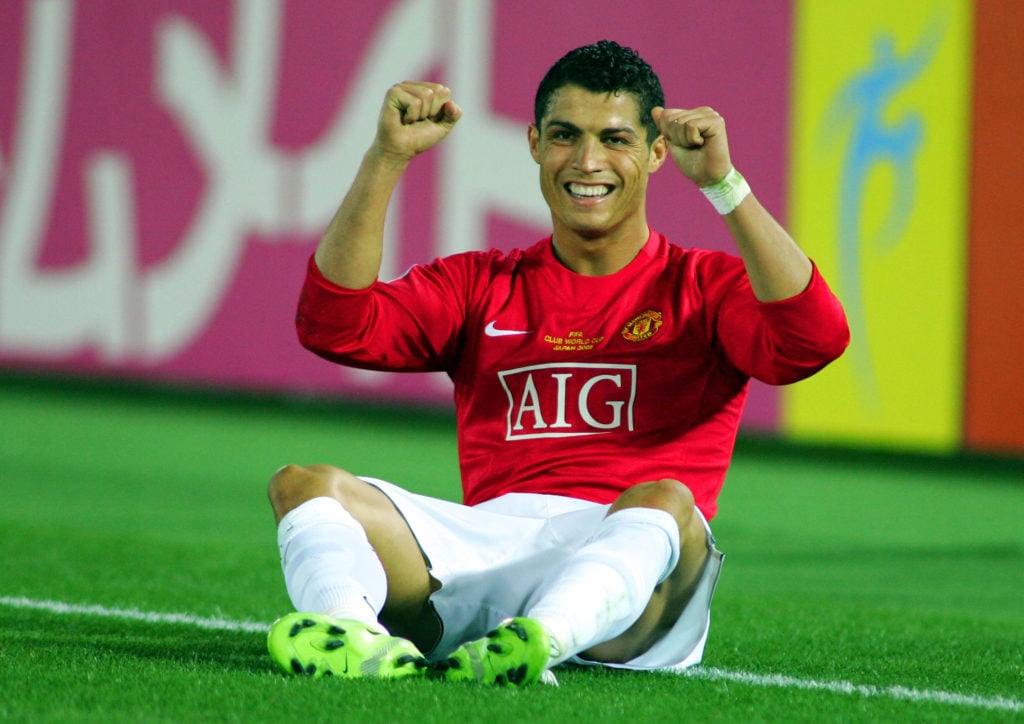 CR7 is Back! Twitterati React As Cristiano Ronaldo is All Set to Join Manchester  United