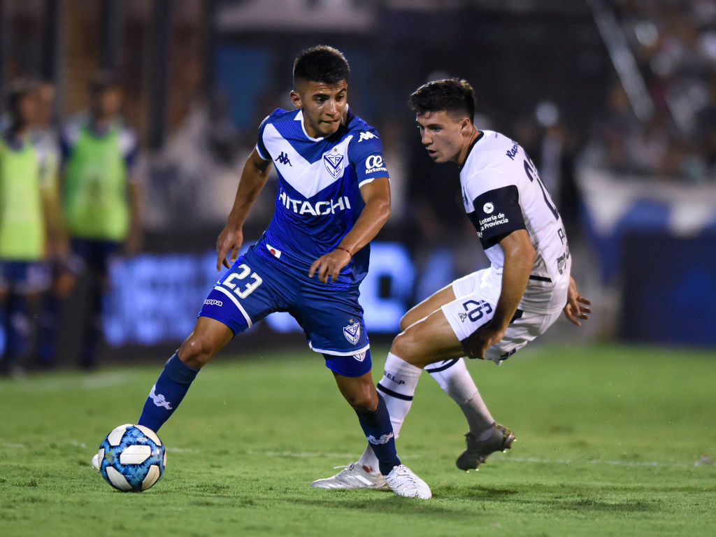 Who is reported Manchester United target Thiago Almada?