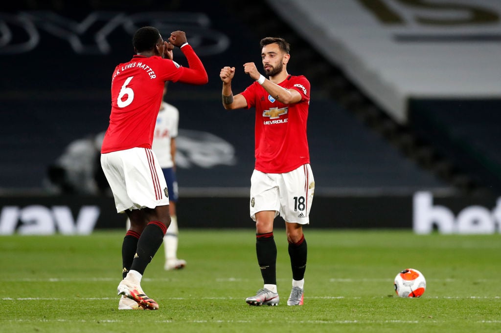 Pogba and Fernandes show team spirit as they celebrate in United training