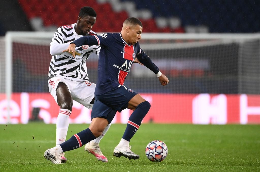 Manchester United fans react to Axel Tuanzebe's performance