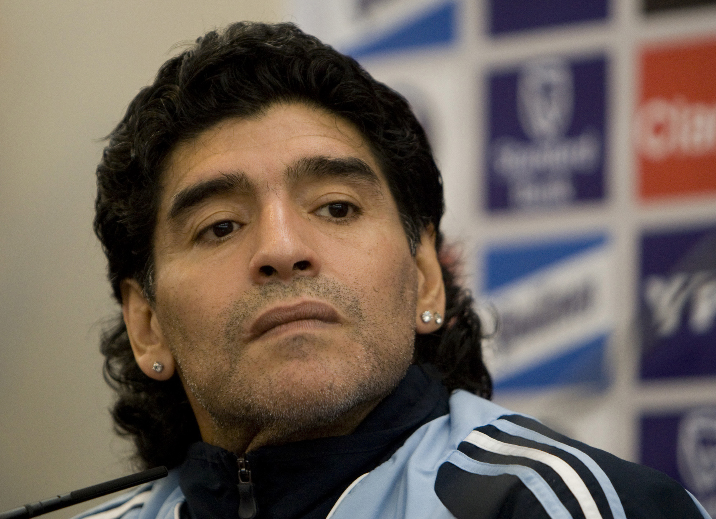 Marcos Rojo leads tributes to Diego Maradona after Argentine legend dies aged 60