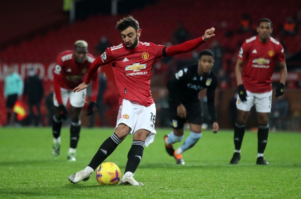 Manchester United v Aston Villa - Premier League
