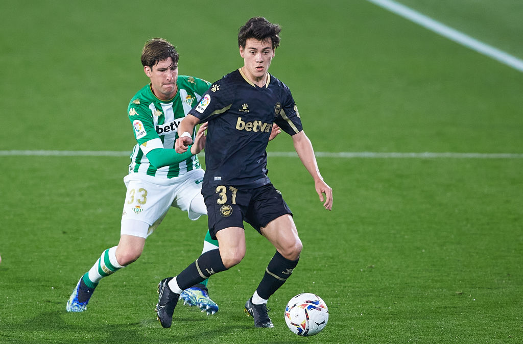 Real Betis v Deportivo Alavés - La Liga Santander