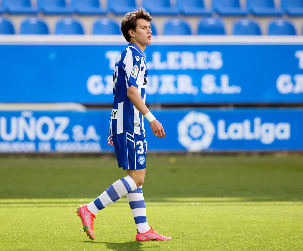 Deportivo Alaves v Cadiz CF - La Liga Santander