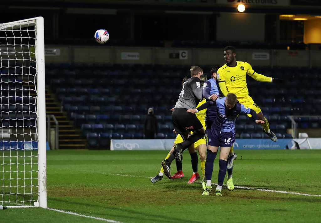 Wycombe Wanderers v Barnsley - Sky Bet Championship