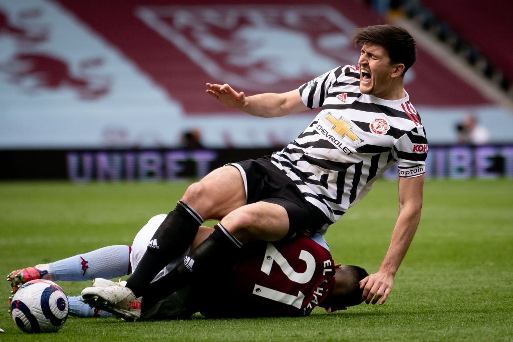 Harry Maguire sends injury update to Manchester United fans