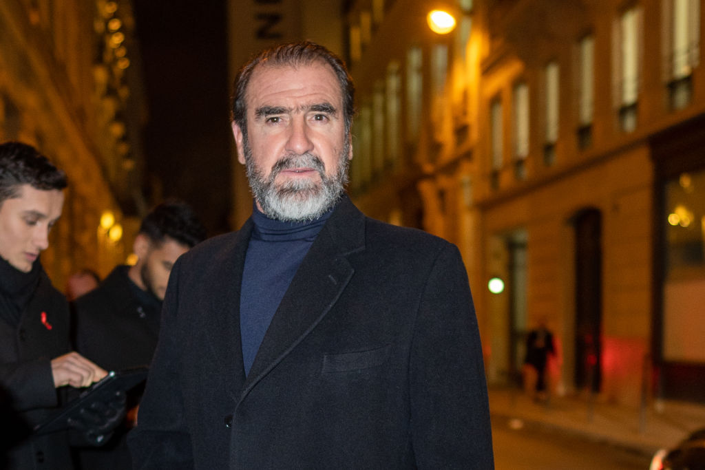 Eric Cantona encourages United fans to register to buy shares in the club