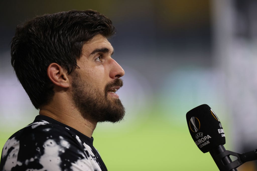 Transfers: Manchester United's Ruben Neves hopes boosted as Wolves reportedly eye replacement