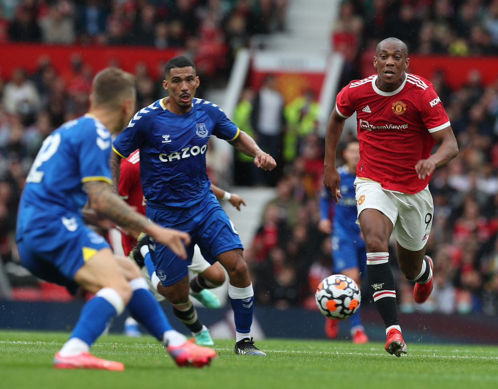 Anthony Martial sends message to Manchester United fans after win v Everton  - United In Focus