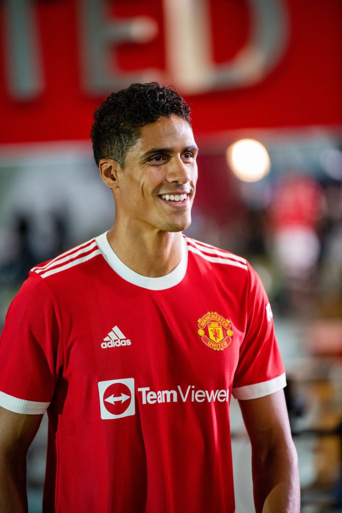 Manchester United release new photos of Raphael Varane wearing new kit -  United In Focus