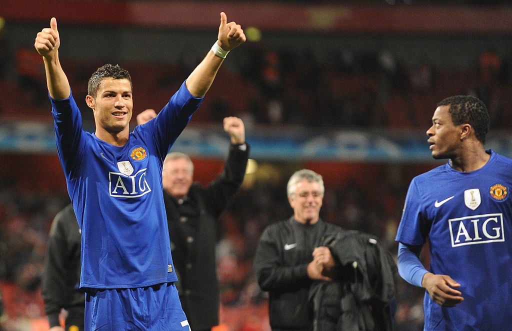 Soccer - UEFA Champions League - Arsenal vs. Manchester United