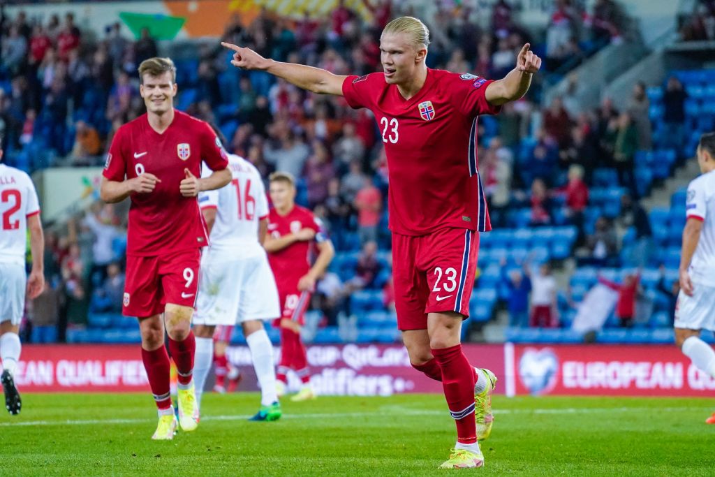 FBL-WC-2022-QUALIFIERS-NOR-GIB