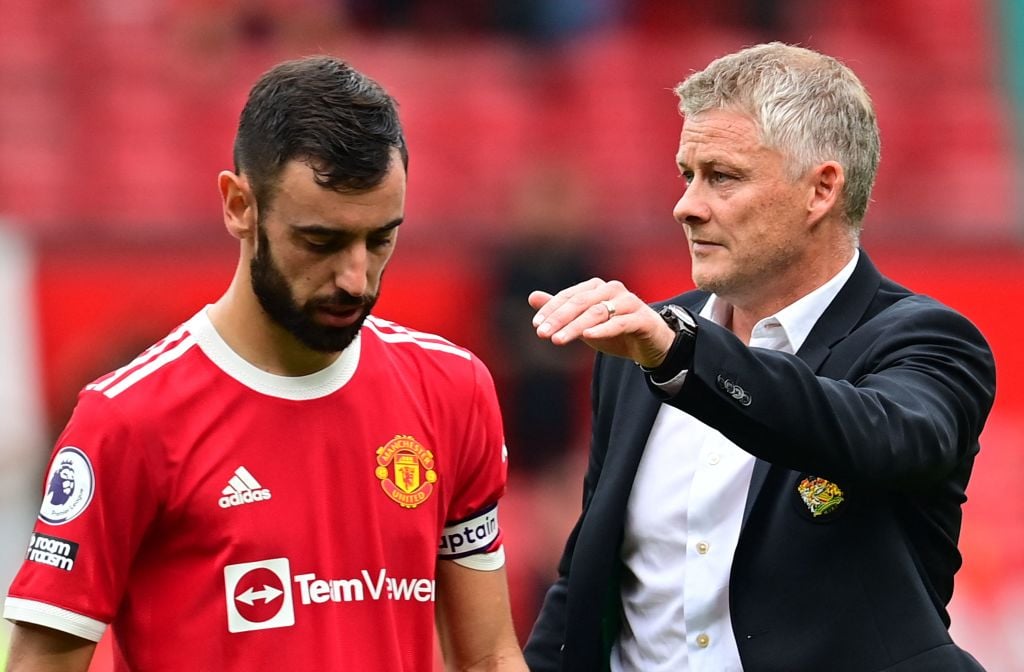 Gary Neville gives verdict on 'Ole out' calls after United defeat