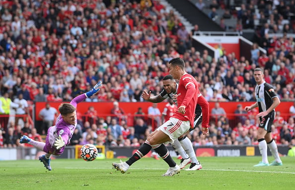 Manchester United v Newcastle United - Premier League