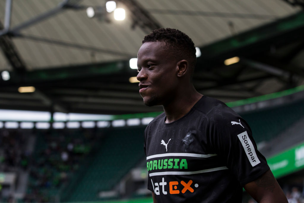 Manchester United could miss out on Denis Zakaria on a free transfer