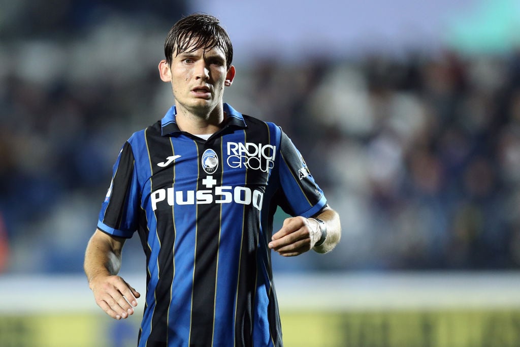 Marten de Roon of Atalanta Bc  looks on during the Serie A