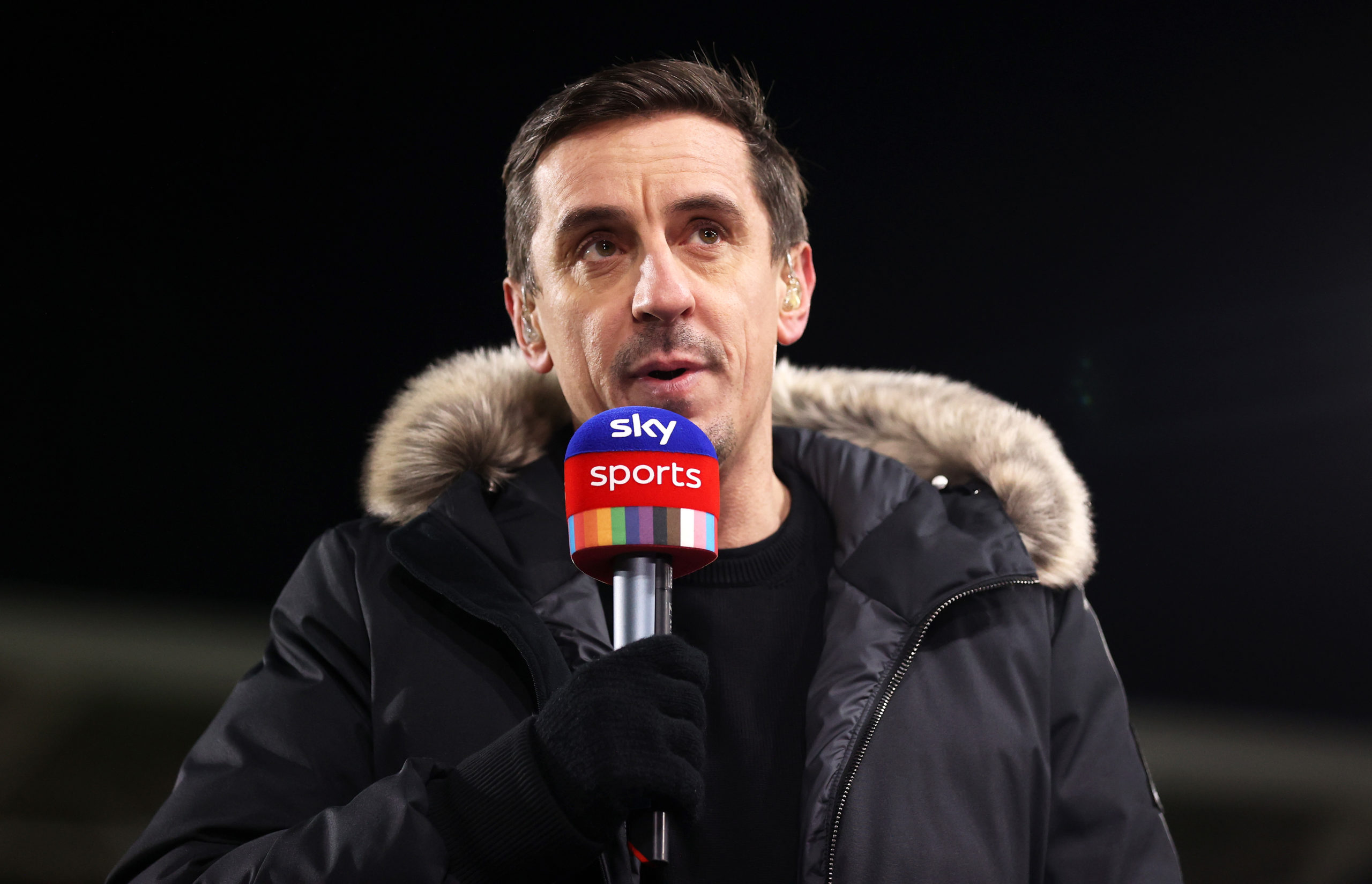 Gary Neville reacts to Manchester United dressing room unhappiness report