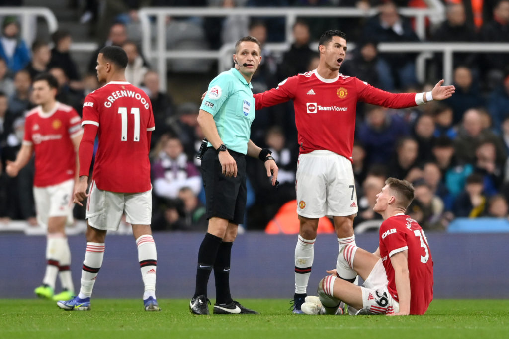 Newcastle United v Manchester United - Premier League