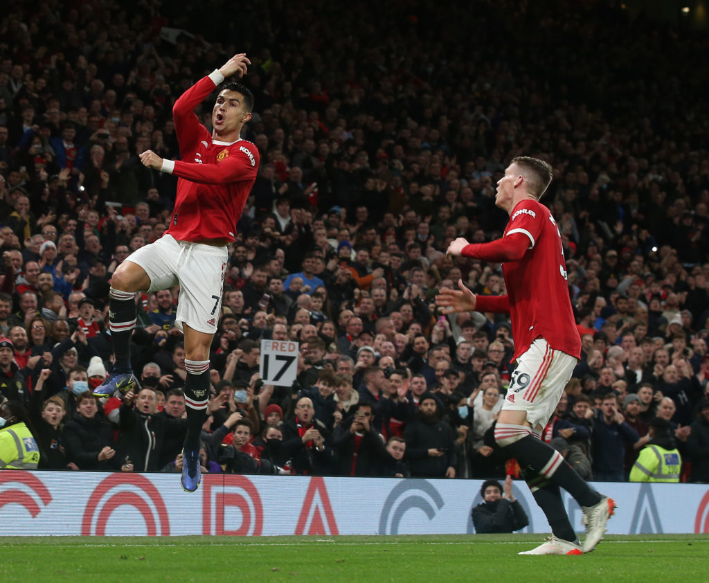 Manchester United v Burnley - Premier League