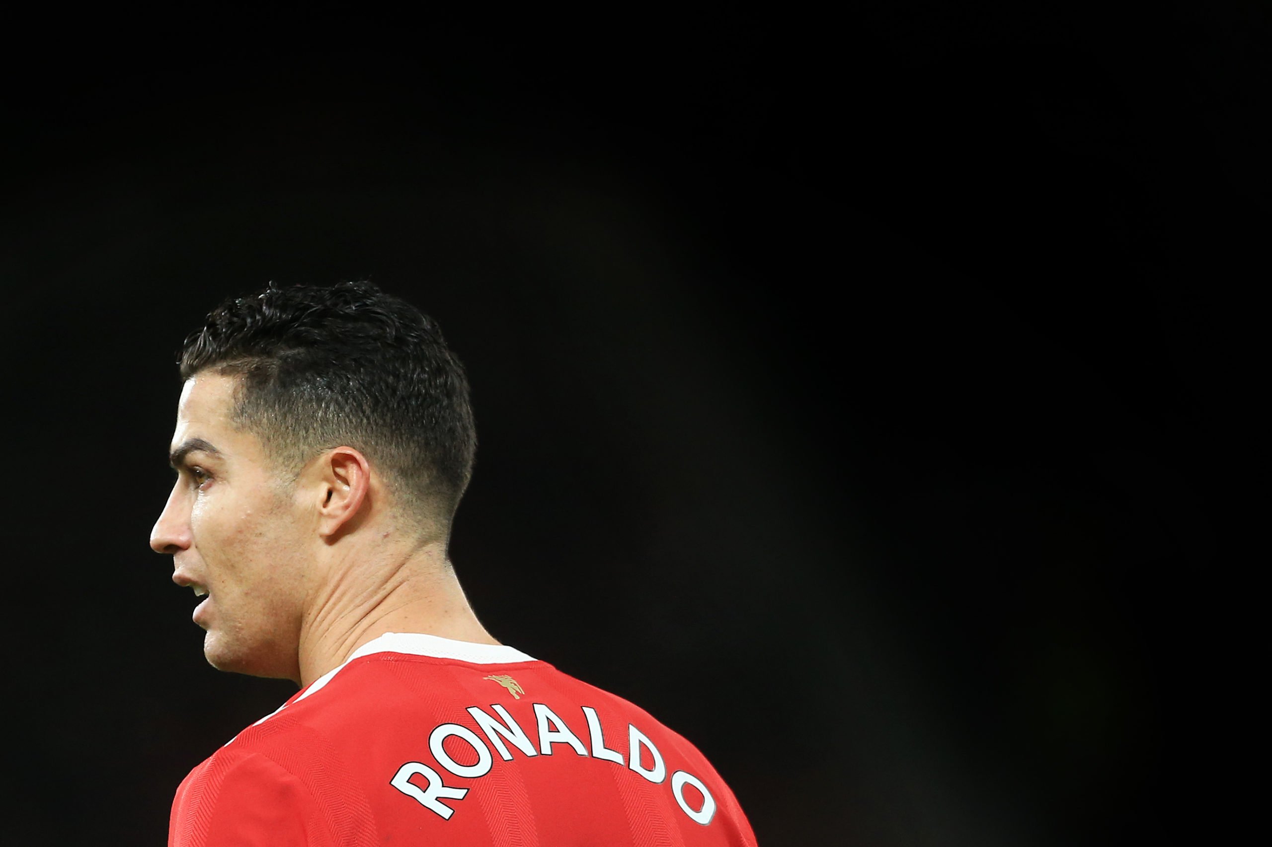 Manchester United's Cristiano Ronaldo tweet gets an angry response from supporters
