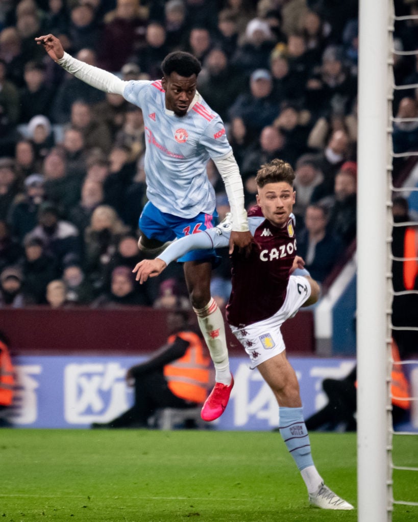 Aston Villa v Manchester United - Premier League