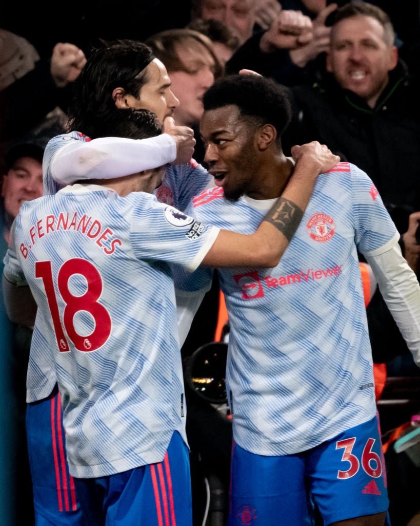Aston Villa v Manchester United - Premier League
