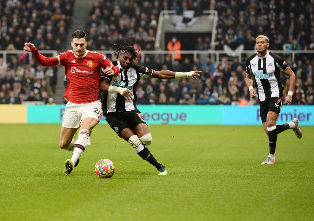Newcastle United v Manchester United - Premier League