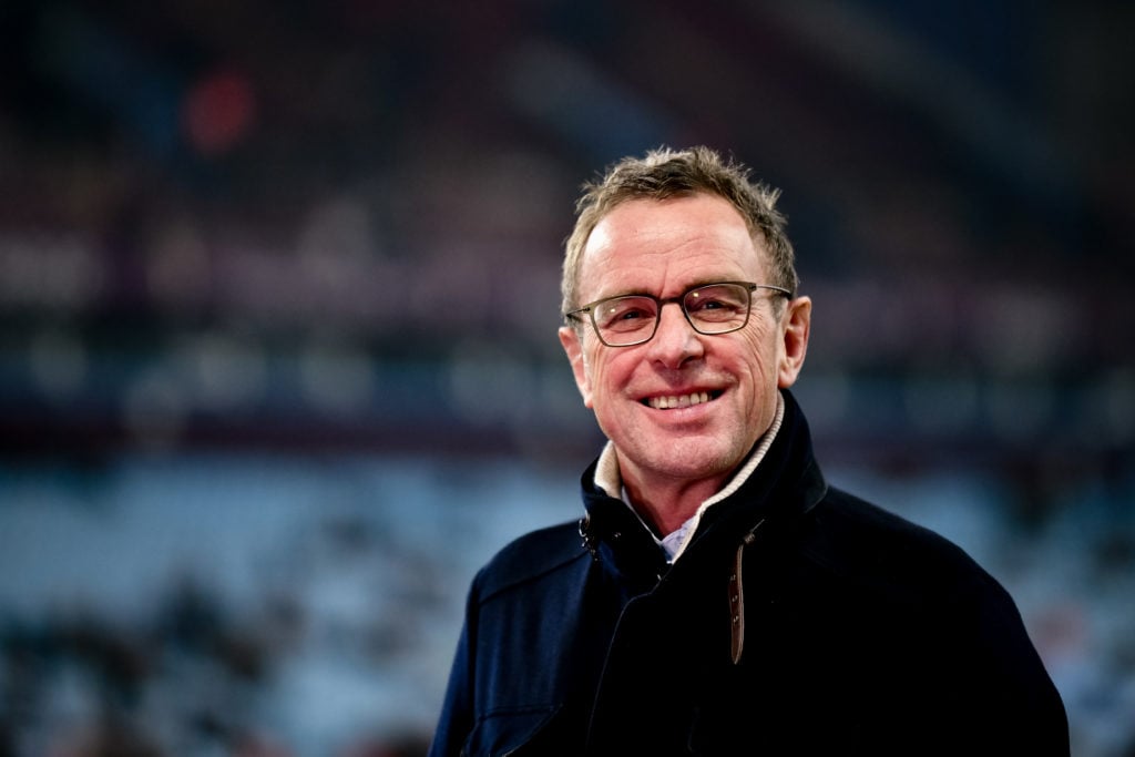 Aston Villa v Manchester United - Premier League