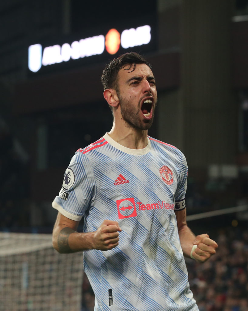 Aston Villa v Manchester United - Premier League