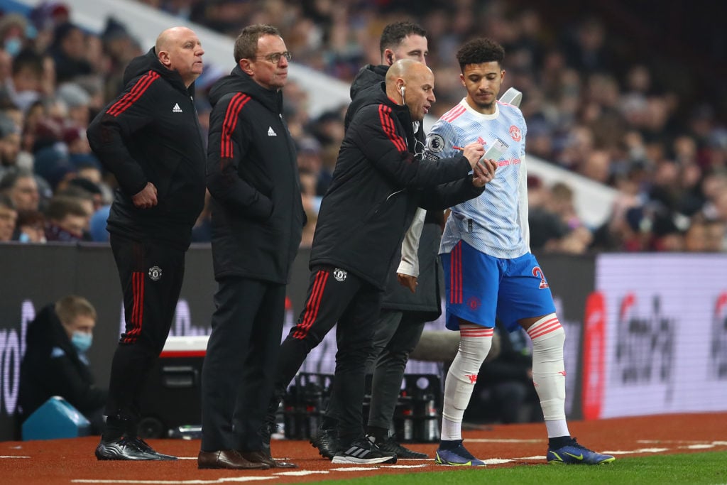 Aston Villa v Manchester United - Premier League