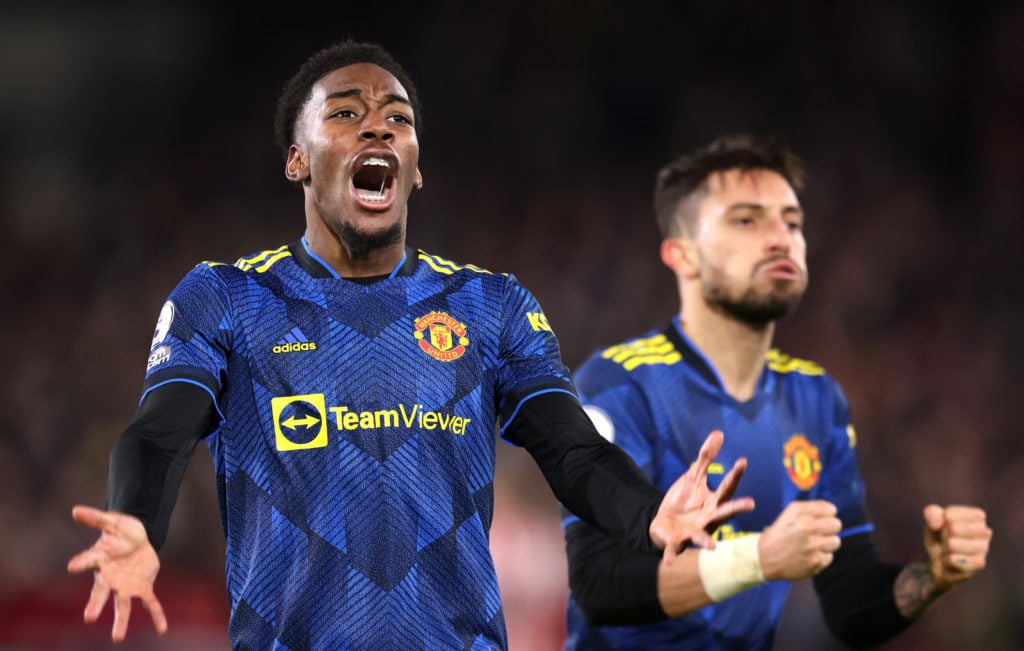 Brentford v Manchester United - Premier League