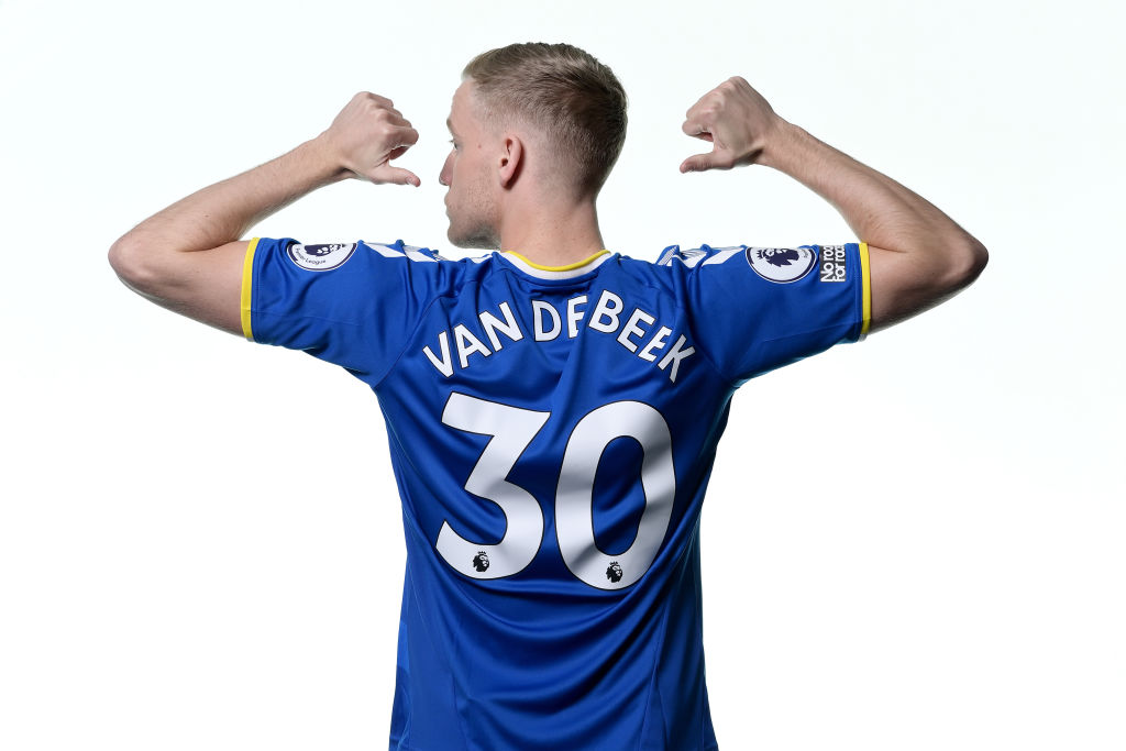 Everton Unveil New Loan Signing Donny van de Beek