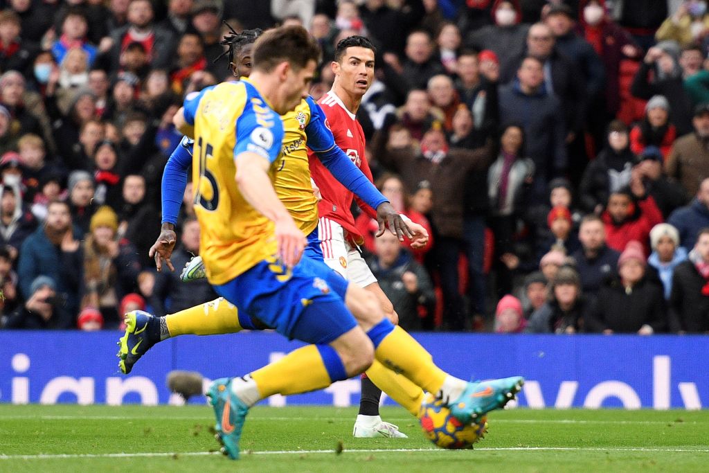 FBL-ENG-PR-MAN UTD-SOUTHAMPTON