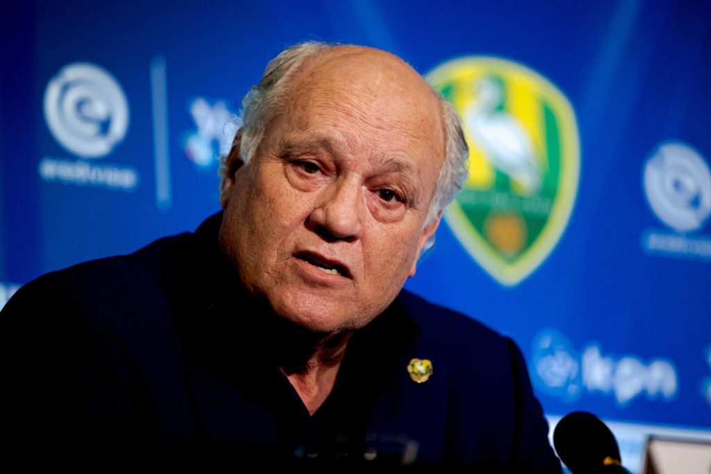 (L-R) Martin Jol of ADO Den Haag during the   Presentation Ruud Brood on November 10, 2020 in Den Haag Netherlands