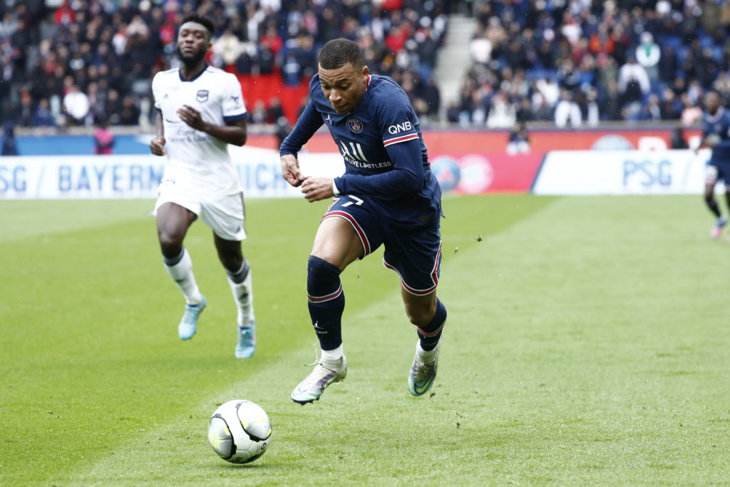 Paris Saint-Germain v Girondins de Bordeaux - Ligue 1 Uber Eats