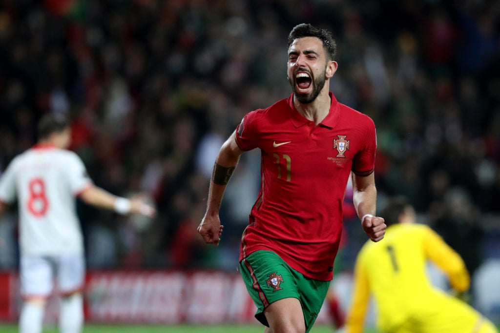 Bruno Fernandes hailed by Roy Keane after firing Portugal to World Cup