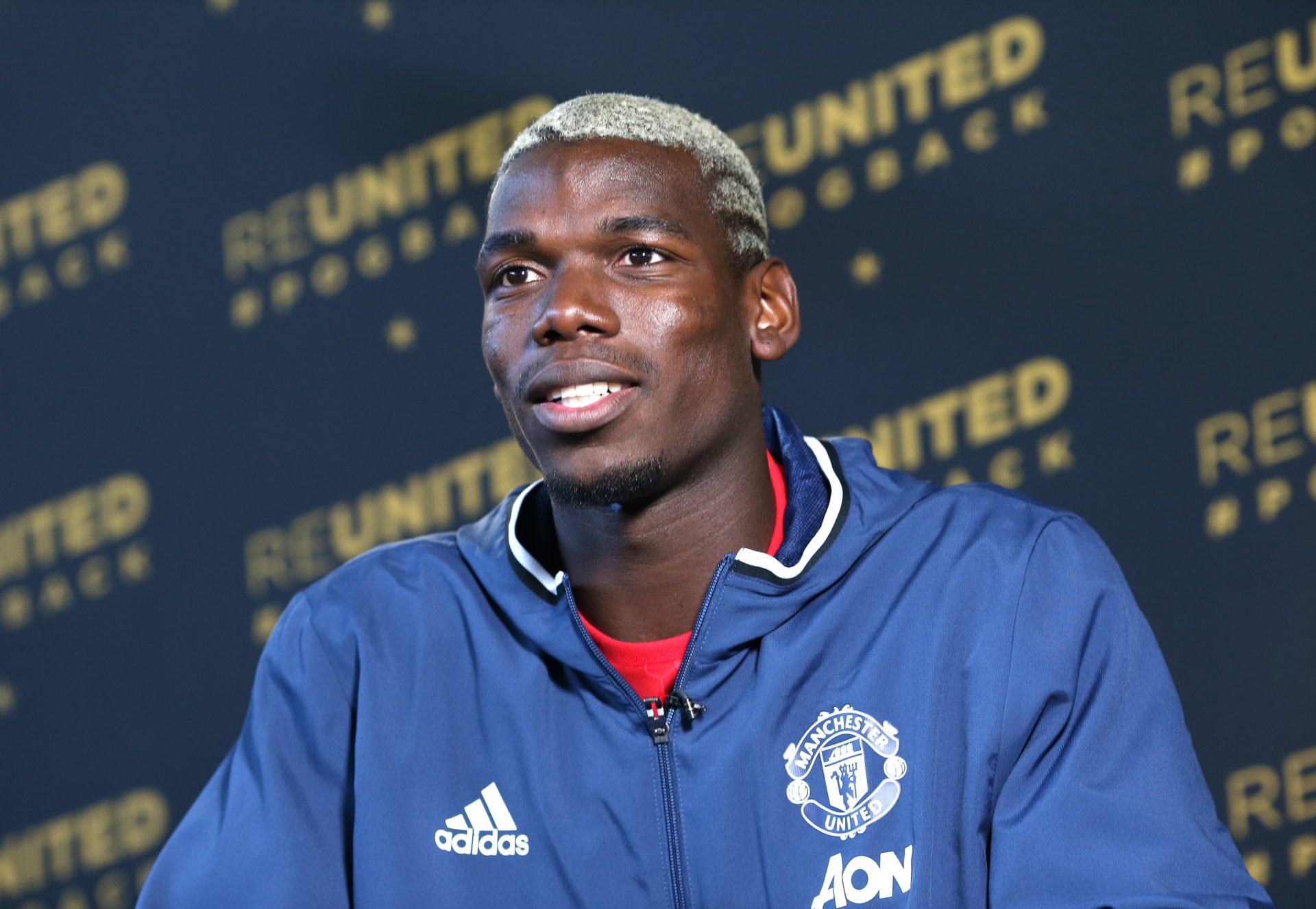 Manchester United Unveil New Signing Paul Pogba