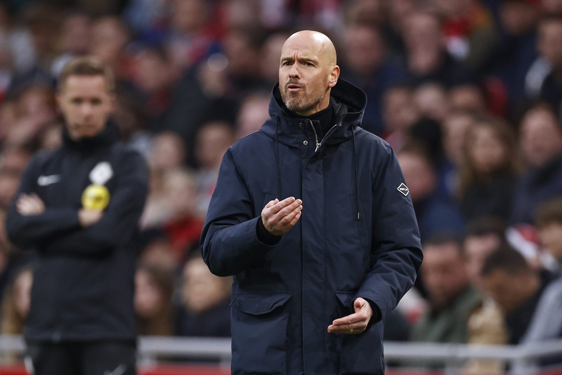 Ten Hag showed bravery by picking teenager to start first Eredivisie game