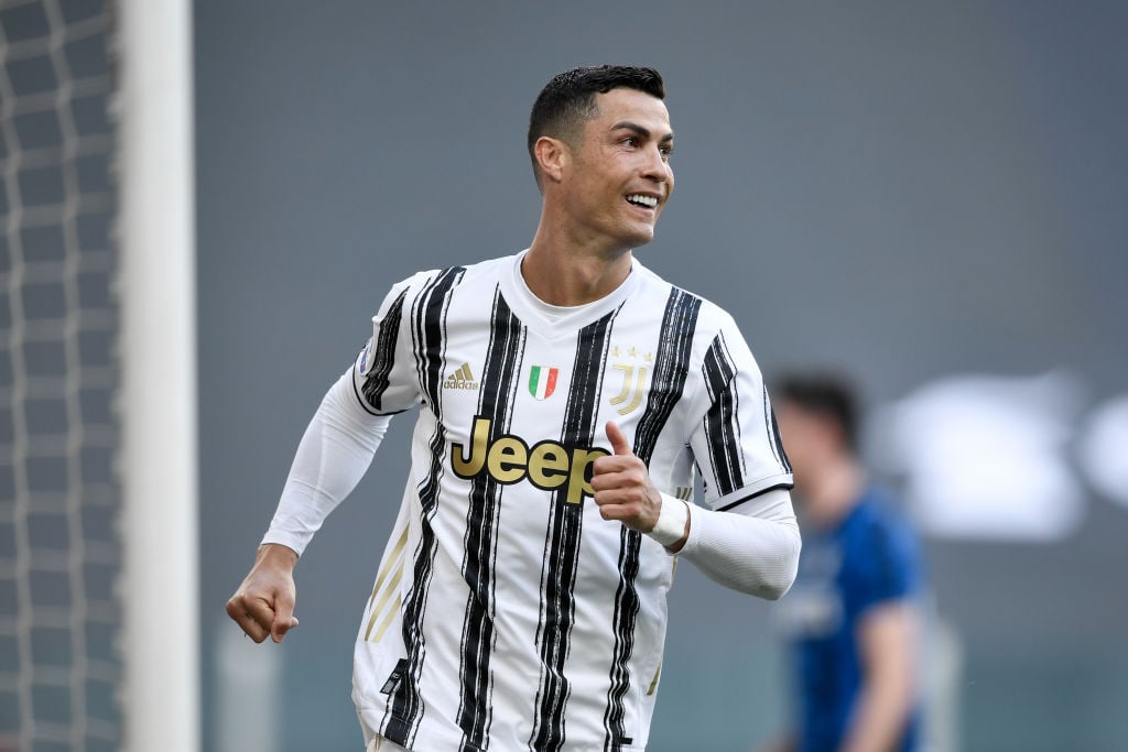Ronaldo deal fuelled Juventus crisis, United contract delays looks smart