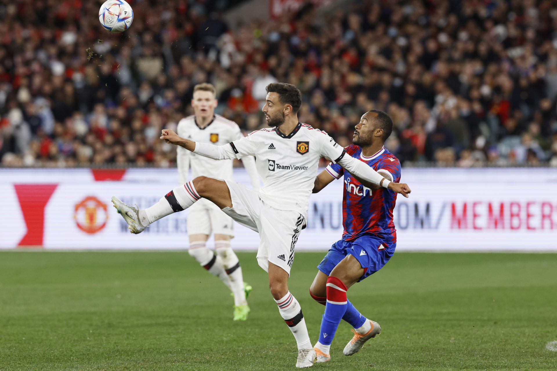 Bruno Fernandes Hails Manchester United Front Three After Palace Win