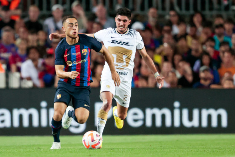 Manchester United face competition from Villarreal to sign Sergino Dest