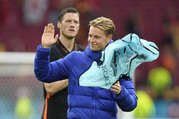 Erik ten Hag frustrated and ready to give up over Frenkie de Jong