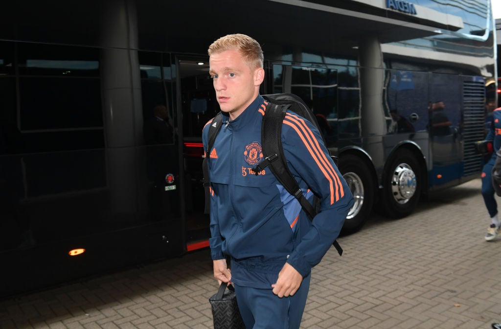 Donny van de Beek returns to Manchester United training