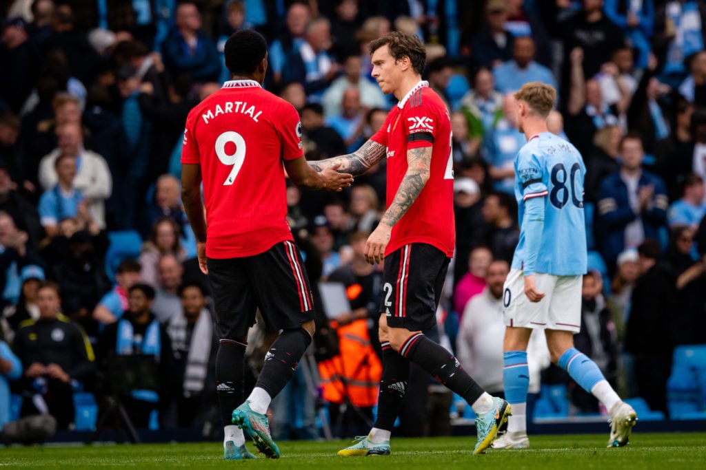 Manchester City v Manchester United - Premier League