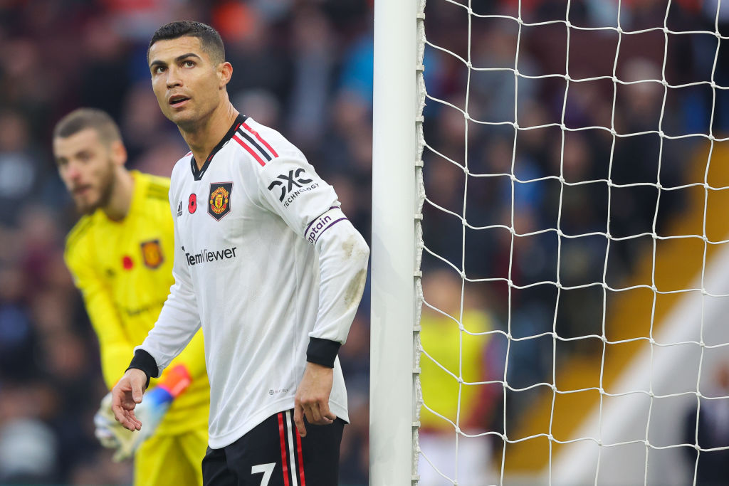 Aston Villa v Manchester United - Premier League
