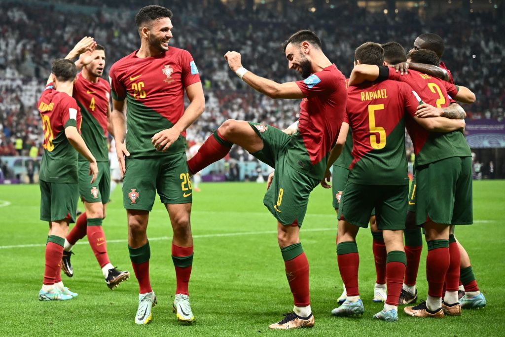 TOPSHOT-FBL-WC-2022-MATCH56-POR-SUI